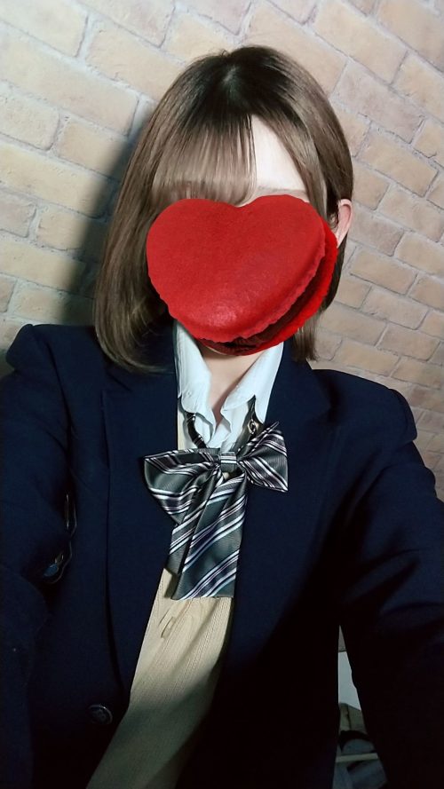 みなみです♡(横浜JKプレイ)